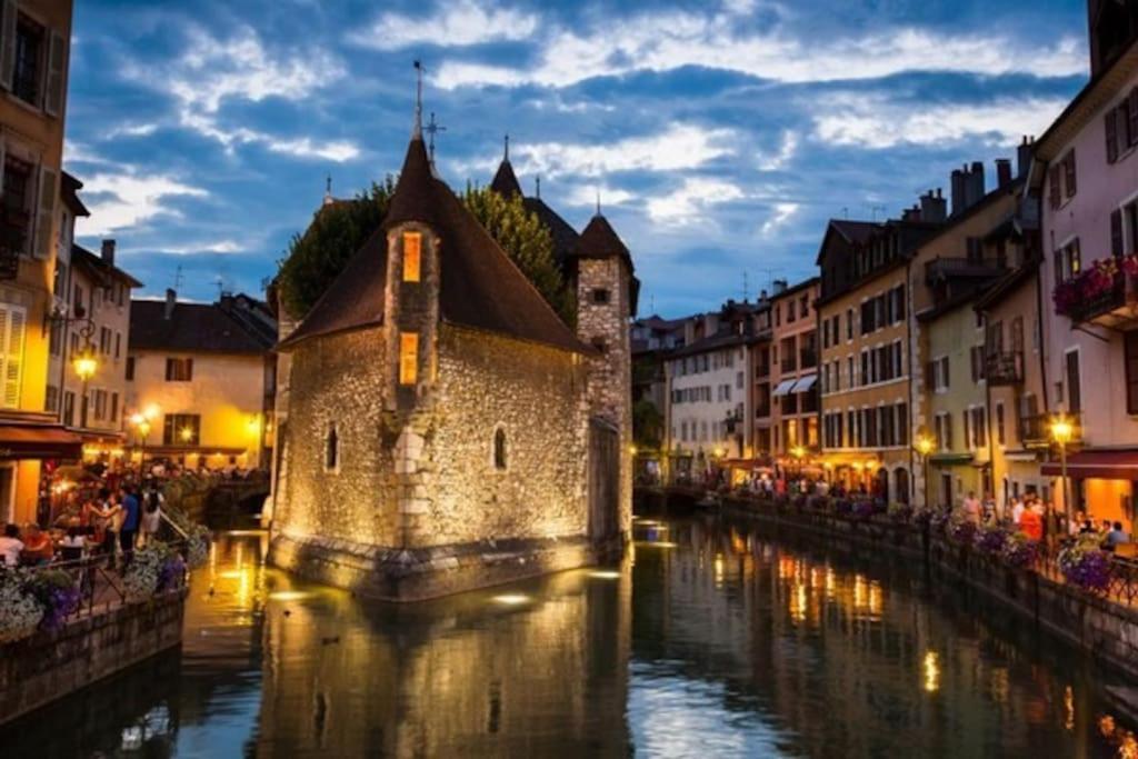 Appart Cosy Annecy Parking Et Velos Gratuit Zewnętrze zdjęcie